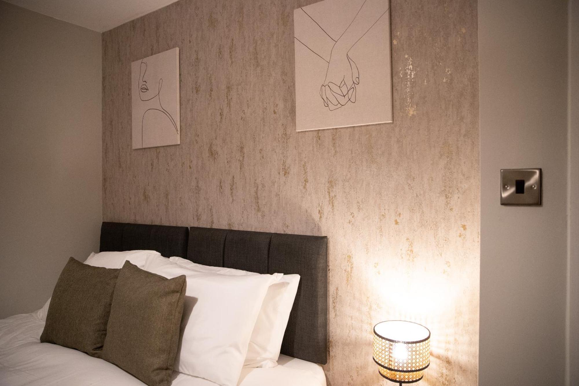 2 Bedroom Property With Free Parking Close To Leeds City Centre Eksteriør billede